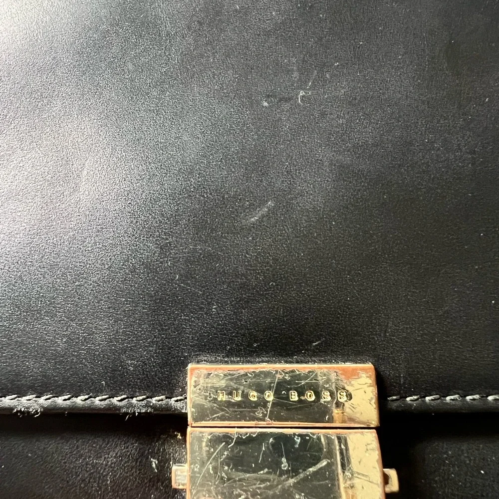 Hugo Boss Black Leather Clutch Wallet on Chain - Picture 6 of 10